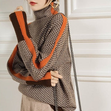 Helena | Rollkragenpullover mit kontrastierenden Streifen