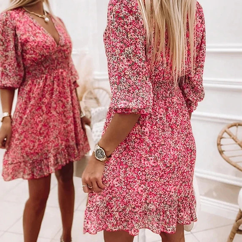 Geblümtes Chiffonkleid