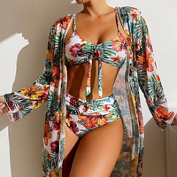 Dreiteiliges Bikini Set