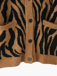 Berta | Zebra gestreiftes Strickzeug für Frauen