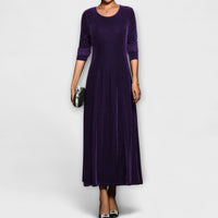 Marilou™ – Weiches Samtkleid