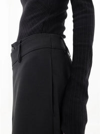 Vera | Übergroße Hose mit Doppelknoten-Detail