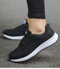 Zara - Bequeme und modische ergonomische Turnschuhe für Frauen