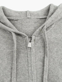 Kornelia | Strickjacke mit Kapuze und Reißverschluss