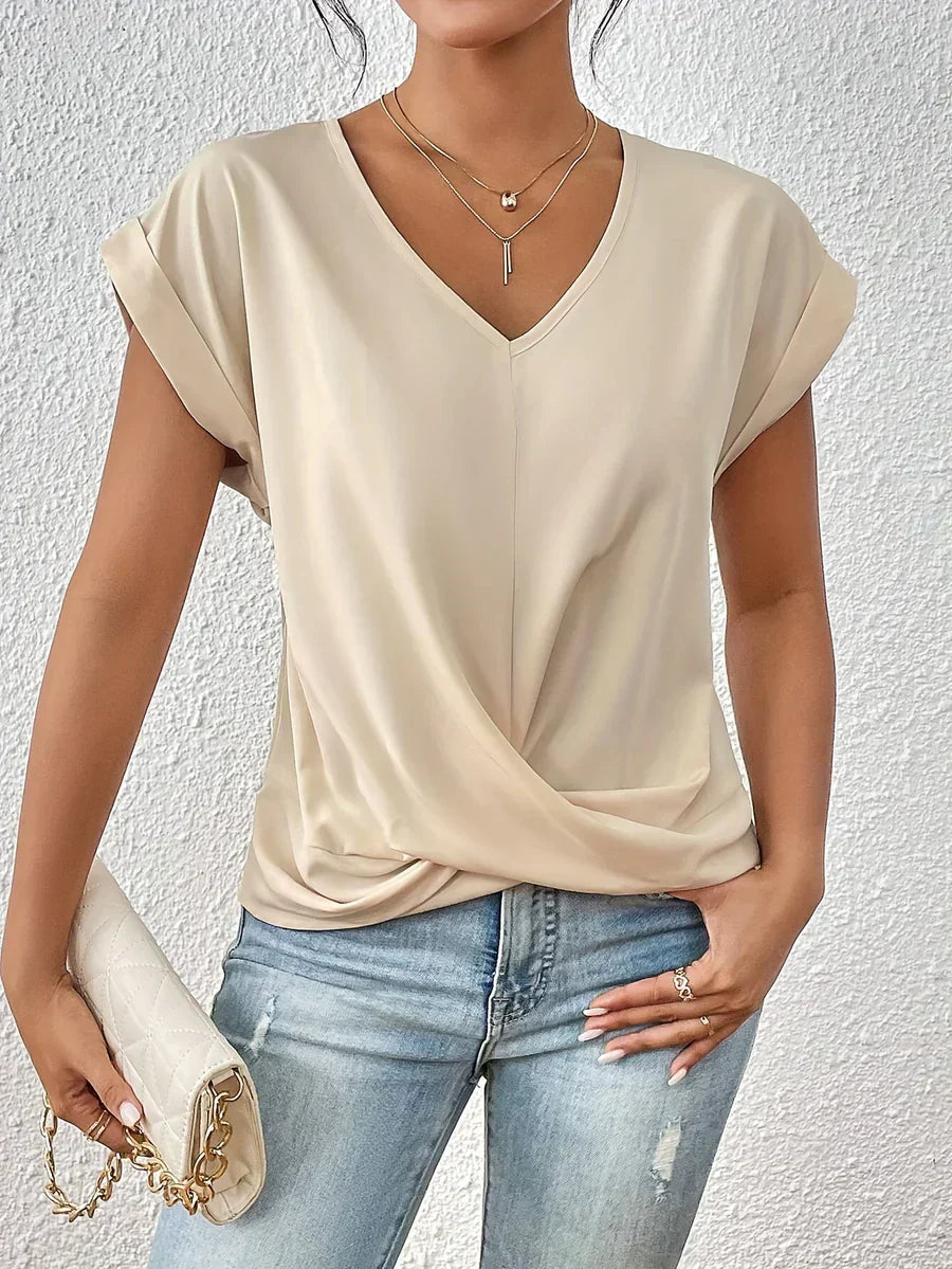 CLEO - LÄSSIGES T-SHIRT MIT SWEETHEART-AUSSCHNITT