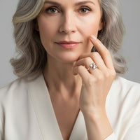 Anne™| Ring „Mädchen und Hund“