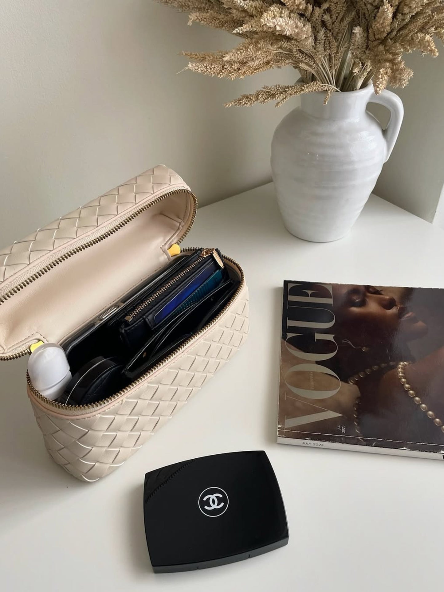 Julia | Strukturierte, glänzende Tasche aus gewebtem Material