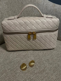 Julia | Strukturierte, glänzende Tasche aus gewebtem Material