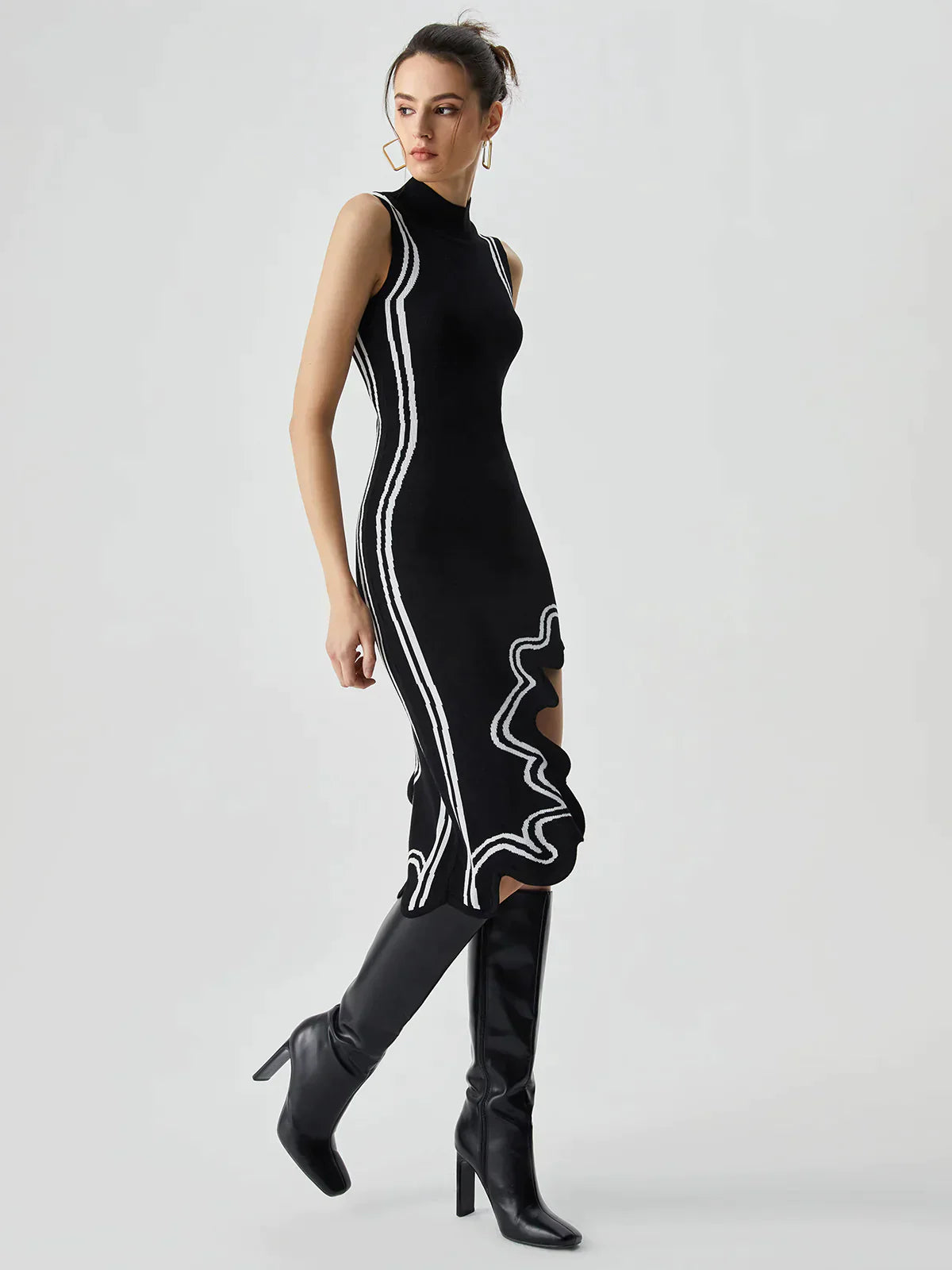 Asymmetrisches Strickkleid