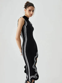 Asymmetrisches Strickkleid