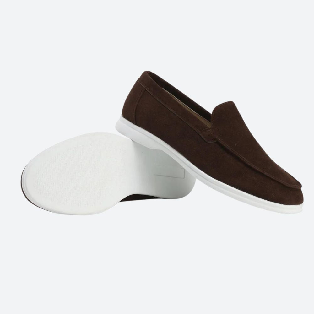 Blaze Elegance: Stilvolle Casual Loafers