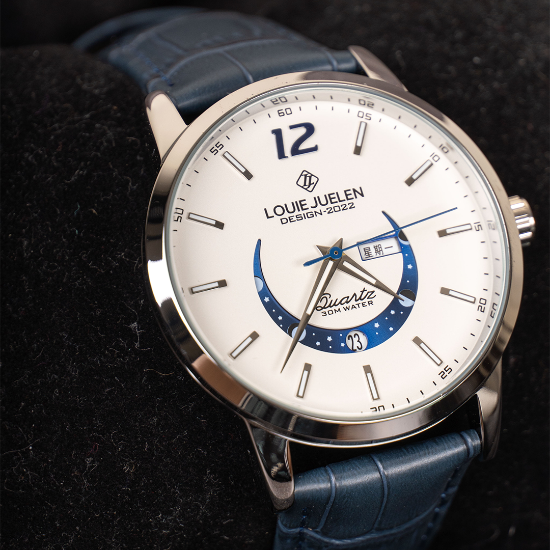 Elegante Uhr mit Mondphase