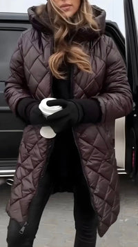 Clara – Gesteppter Mantel mit Kapuze für perfekte Wärme und Eleganz im Winter