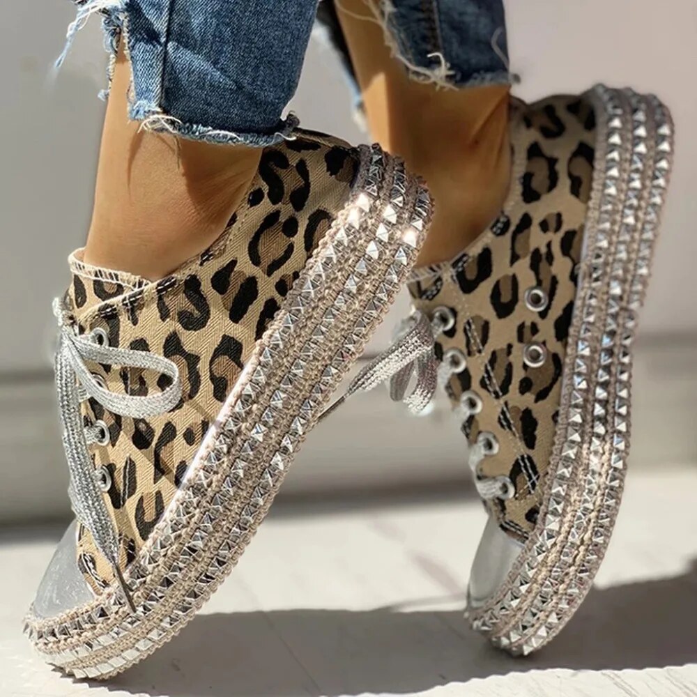 Odette - Premium-Luxus-Leinwandschuhe