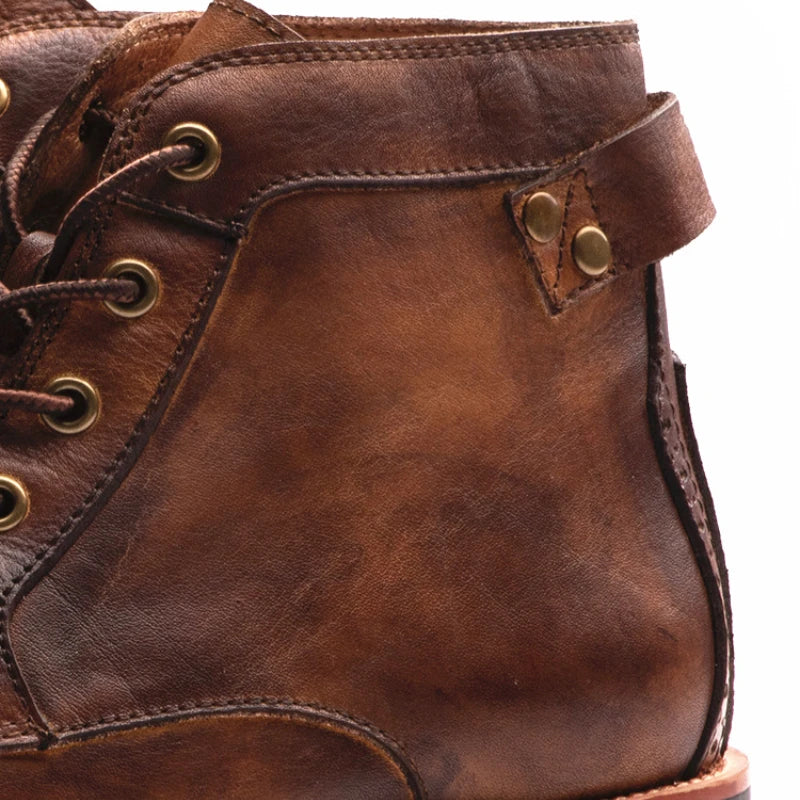 Caleb | Hohe Stiefel