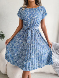 Sommerliches Chiffonkleid mit Blumenmuster