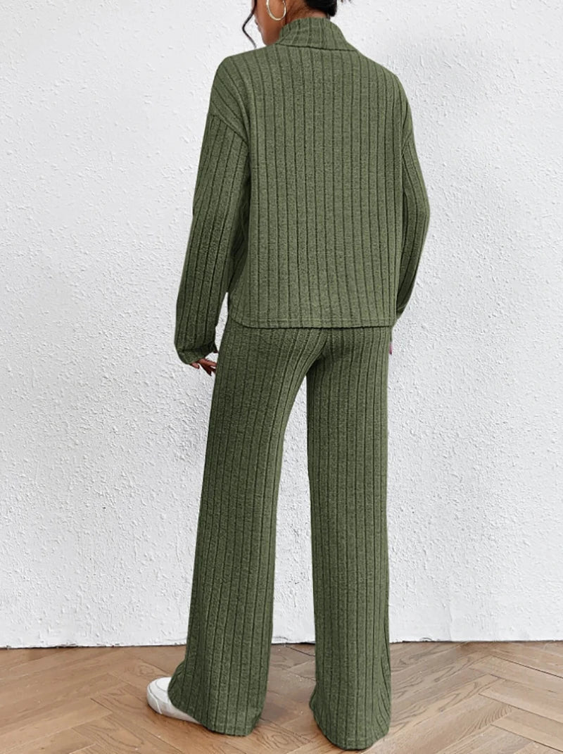 Strickhose und Rollkragenpullover für Frauen