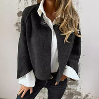 Stilvolle Kurzjacke mit Knöpfen