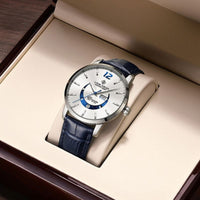 Elegante Uhr mit Mondphase